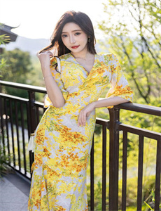姑娘看电影免费观看动漫版-喷血美女