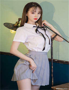 美国的水蜜桃3-男生的坤坤放到女生的坤里视频