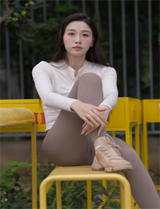 答题答错撕掉一件衣服-依依社区最新网址