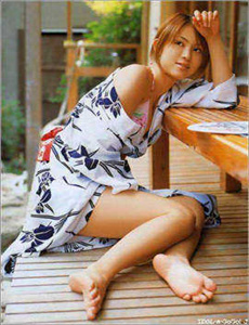 美女裸画图-mm脱内衣小游戏