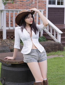 假小子
