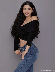 张婉莹-星飞色色